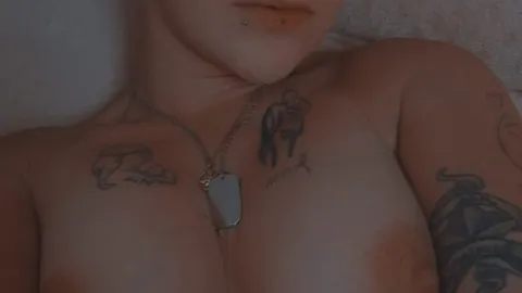 Handjob und tittenf**k video 😈
