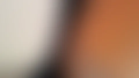beim Essen unters Kleid geschaut
