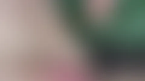 Heyy.. Sorry das ich euch hier schon wieder vernachlĂ€ssigt habeđ hier ein kleiner anfang und es gibt dann noch was đ ein Clip der zu den neuen groĂen Videos gehört dort aber nur teilweise eingeschni
