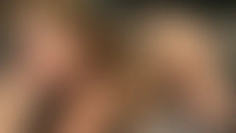 Kommst du zu mir ins Bett ? 🥵 oder willst du mich gleich Doggy nehmen .. ? 💦😈