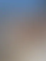 Sie Sonnne und das Meer genießen :)