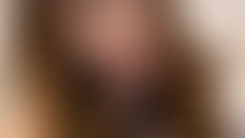 Magst du schwarze Dessous auf großen, schönen Brüsten?