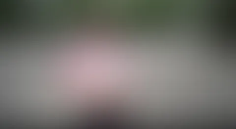 Freust du dich auch schon so auf die EM wie ich?? đ Als Vorfreude kannst du schon mal sehen wie ich meine BĂ€lle auspacke. đđ