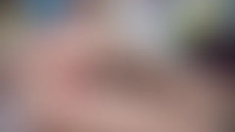 Glaßdildo hart in den A***h gerammt