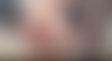 großer Dildo im Ass