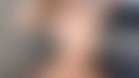 Was gefällt dir besser, meine M****i oder meine Titten? 😈👅💦