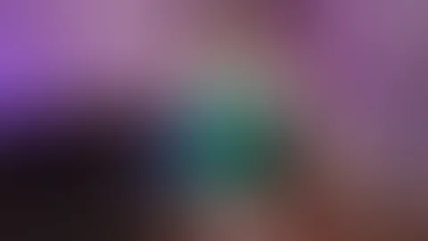 Wie wär’s mal mit ein paar Dehnübungen nackt?