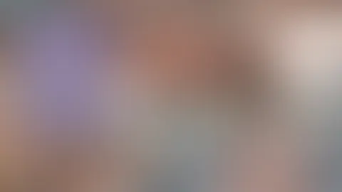 NEUES VIDEO IST ONLINE😍 Zwei geile blonde F**kstuten mit prallen  Ärschen fallen sofort übereinander her. Sie lutschen gierig meinen dicken Prügel und wollen abwechselnd geil gef**kt werden 🥵 Endet 