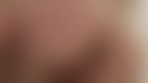 😈