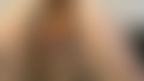 Wie ich mir mein Hintertürchen selbst verwöhne und mir sogar beide Löcher stopfe kannst du in meinem neuen Inhalt sehen 🥵
