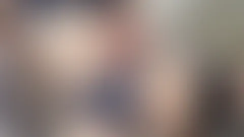 Was würdest du mit mir anstellen wenn ich so vor dir stehe?