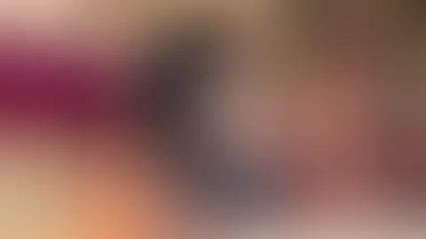Nur für meine treuen Abonnenten… ein kleiner, verbotener Vorgeschmack. 😈 Ein Blick in den 2. Teil unseres Trio-Albums, der am Freitag um 10 Uhr droppt. Noch heißer, noch versauter – und definit