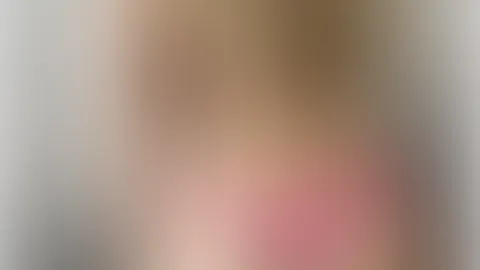Willst du die andere Seite auch sehen? Dann schreib mir einfach 😘 Ich schreibe dir auch garantiert zurück 🥰