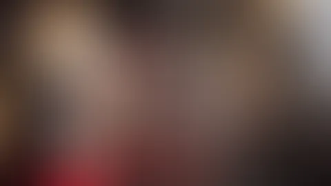 Ich f**ke zwei Sklaven in ihr Hals!