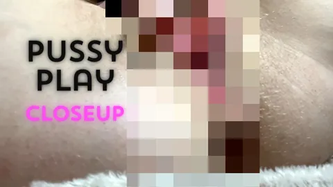 Fingering masturbation close up