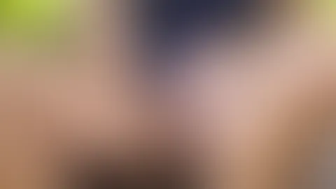 Aus der Video-on-Demand-Serie.❤️ Ich musste die Vaginalkugeln an meiner M****i befestigen und im Park spazieren gehen