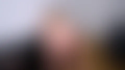 F***enauslauf durch XXL Dildo F**k