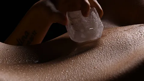 HEISS und KALT - Eiswürfelspiele 18+