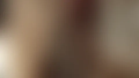Na, wie geht’s dir, Süßer? 😈 Bei mir ist die Stimmung auf Maximum — denk schon dran, wie ich dich richtig quäle und dich noch länger warten lasse… Und bei dir? Schon steif nur von meinem Hallo? Sag’s