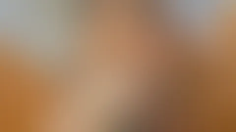 Gefällt dir dieser Blickwinkel besser? 😏 Wie gefällt dir mein Hintern 🍑?