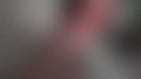 Hmmm ich schwinge meinen prallen hintern vor dir …na kannst du da noch wiedersehen? 🍑❤️🔥💦