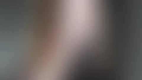 😈