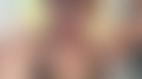 Würdest du so mit mit in ein Swingerclub gehen? Wenn ja was würden wir machen? schreib mir und ich verrat dir ob ich es zulassen würde