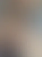 Mein nasses Höschen verrät meine feuchte P***y. Schönen Donnerstag wünsche ich dir! 😌