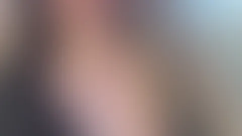 Mittags schon so verspielt… wer weiß, wie der Abend endet 😏 Ein kleiner Einblick – aber ich halte mich noch zurück 😉 Wenn du mehr willst, musst du ein bisschen näher kommen 💋