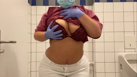 Sexy Krankenschwester 🔥