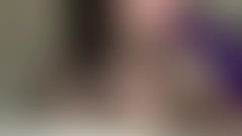 Zu meinem neuen Album habe ich ein kurzes Video aufgenommen.🤤 Gefällt es dir?😋 Möchtest du öfters Videos von mir sehen?🤭