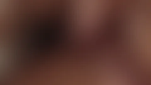 Egal ob deine Hand oder dein S*****z. Du kannst mir alles in meine Milf P***y stecken oder lieber in meinen Stutenarsch? Meine behaarte rosa F***e mit den dunklen Läppchen warten auf dich. Oder findes