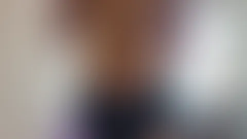 Ein kleiner Klapps für dich 😜 oder würdest du mich richtig versohlen? 😈