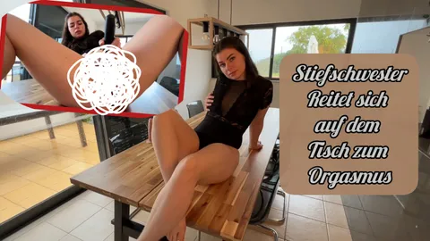 Eltern nicht da, Stiefschwester Reitet sich zum Oragamus