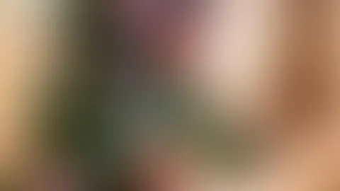 Süsser die Glocken nie klingen.  Der Weihnachtsbaum nimmt langsam form an aber meine Glocken brauchen noch den richtigen Platz.  Wo könnte ich diese denn bei dir unterbringen ?