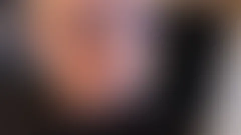 Kühler Blick, heiße Gedanken. Ich weiß genau, was ich mit euch mache. 😏🔥