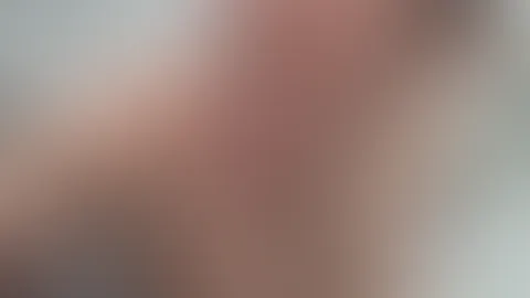 ich hätte jetzt lust dich zum feierabend etwas zu verwöhnen....womit siehst du ja 😋😈