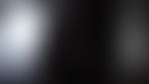 Geiles neues Raucher Video, schön mit meinen Titten rumgespielt und dabei geraucht in der Küche.😈🚭