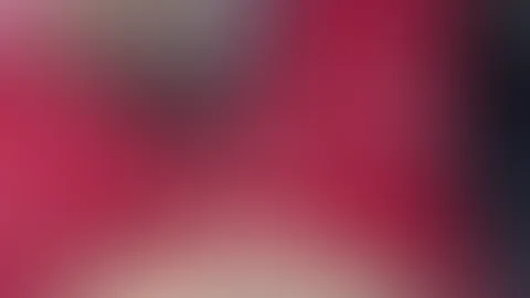 P*****n mit Tampon in der P***y + pupsen