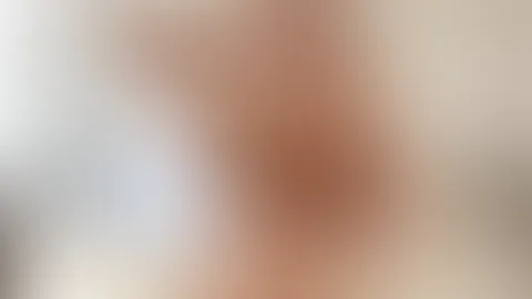 Ich glaube, Braun steht mir besser als gedacht 🤎✨  Was meinst du? 😘