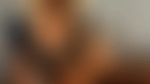Neugierig was unter dem Rock ist? Es wird heiß, versprochen 😏 😈