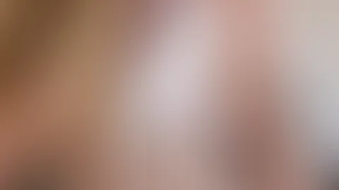 Wie gefallen dir meine großen Nippel?