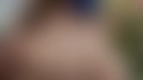 Ich liebe es wenn ich meine online Kurse im Garten geben und du mich verrückt machen kannst 🏋🏽♂️hab kein Höschen an🤫lass sie auslaufen 💦 🧘🏽♂️ ich glaube die Nachbarn finden es auch motivierend
