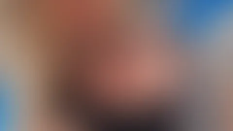 😈
