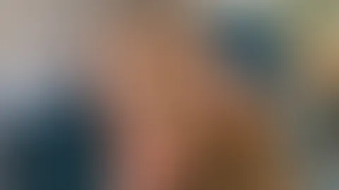 Endlich wirde ich mal wieder so richtig geil gef**kt!! Willst du der nächste sein der mir seinen S*****z in alle möglichen Löcher schiebt? Gerne Süßer denn ich bin unersättlich! Besorg es mir in allen