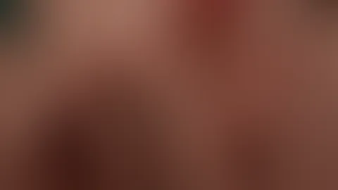 Milf Mona macht es sich selbst und ich erwische sie