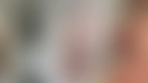 Einfach geil W*****n! Ohne langes quatschen, geht es heute direkt zur Sache! Das warme Wetter macht mich immer ganz wuschig. Die Klamotten sind schnell weg und der Dildo in meiner F***e! Rein und Rau