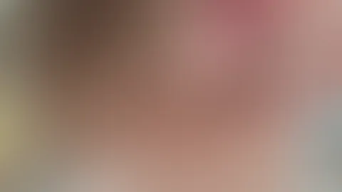 Es wird heißer und der Ausschnitt wird tiefer...sie lassen sich einfach nicht so gut verstecken 😇