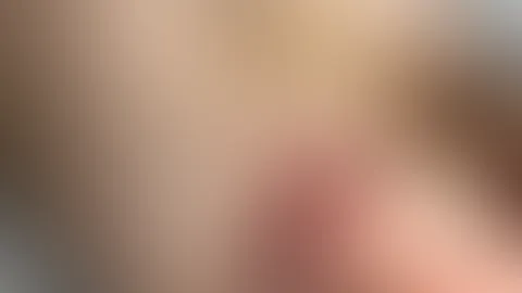 Ich hab’s meiner gierigen P***y gerade richtig hart besorgt – und gerade als ich den Dildo aus meiner P***y zog, entstand diese Sauerei. 😏 Leckst du mich sauber? 😈