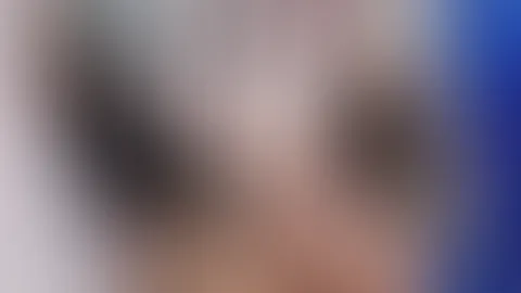 Hilfst du mir beim ausziehen? 😈🔥